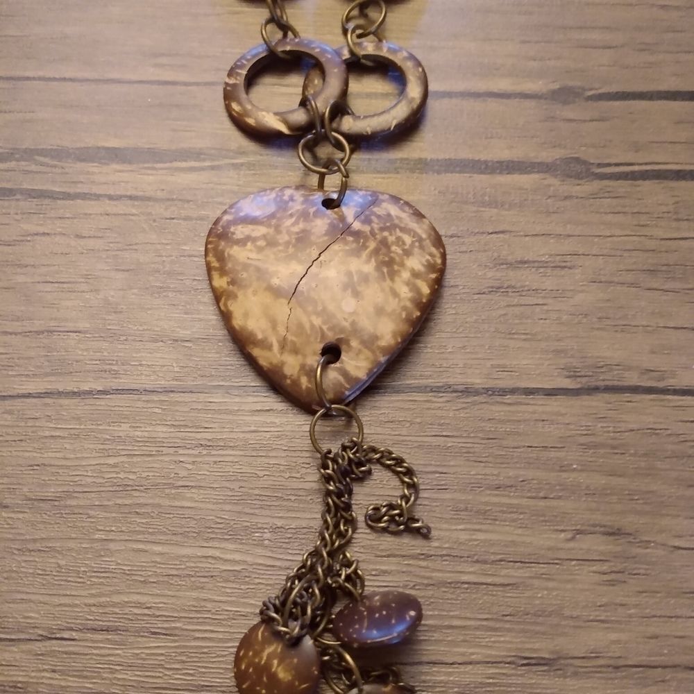 Taboo broken hearts roman necklace‎